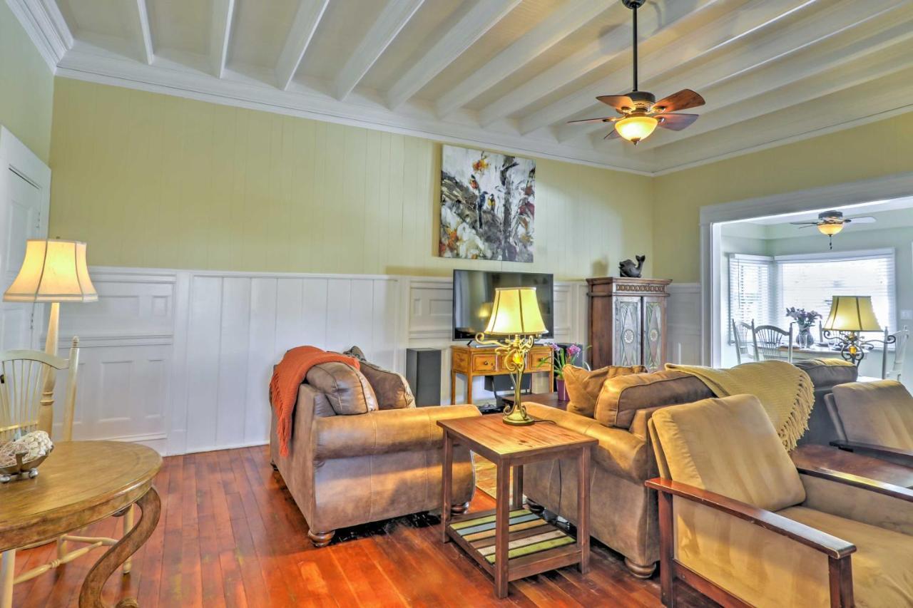 Carpinteria Apt With Hot Tub - 10 Min Walk To Beach! Exterior photo
